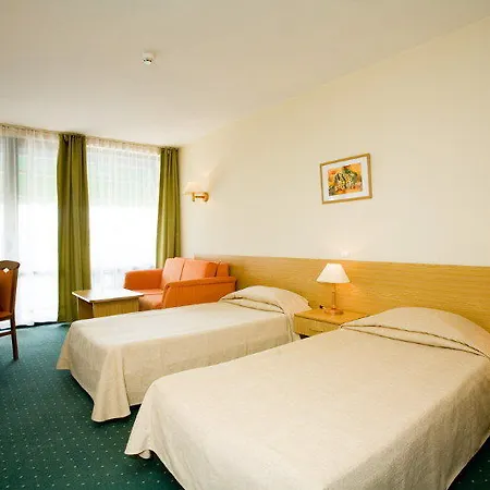 Hotel Sunshine Magnolia And 3*
